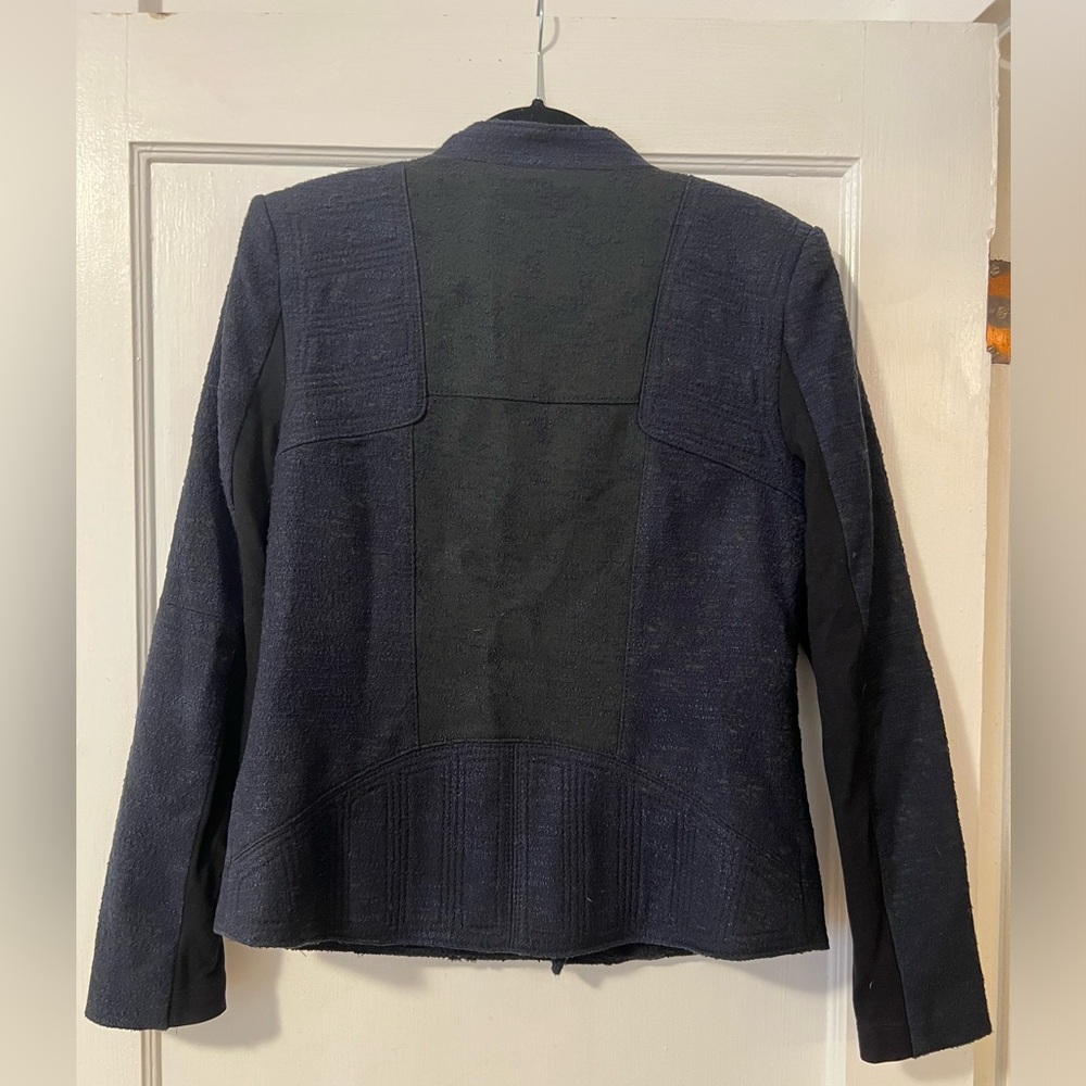 BCBGMaxAzria Jacket. Size M - Picture 2 of 3